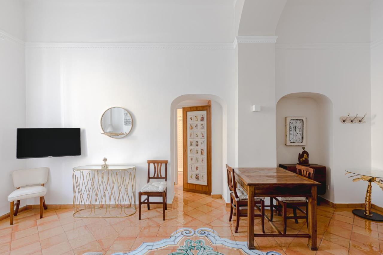 Romantic Apartament 2 Piazza Del Popolo Εξωτερικό φωτογραφία